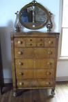 Dresser with Oval Mirror